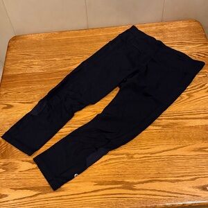 Lululemon Black Capris Leggings - 10
